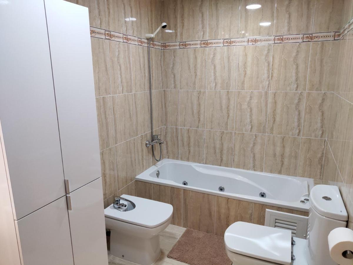 Apartamento Plaza De La Iglesia Deltebre Dış mekan fotoğraf