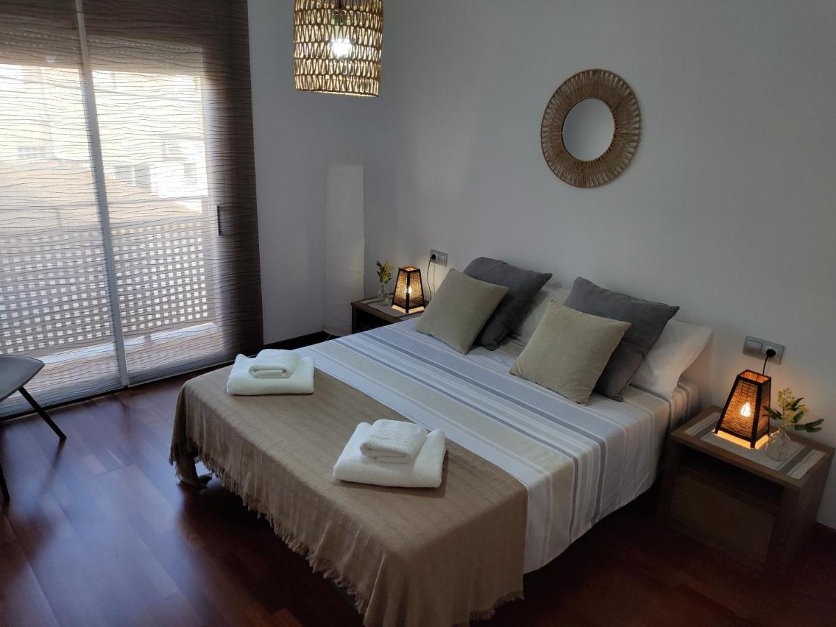 Apartamento Plaza De La Iglesia Deltebre Dış mekan fotoğraf