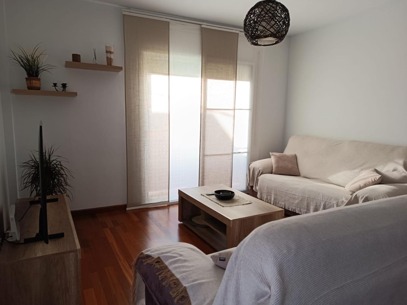 Apartamento Plaza De La Iglesia Deltebre Dış mekan fotoğraf