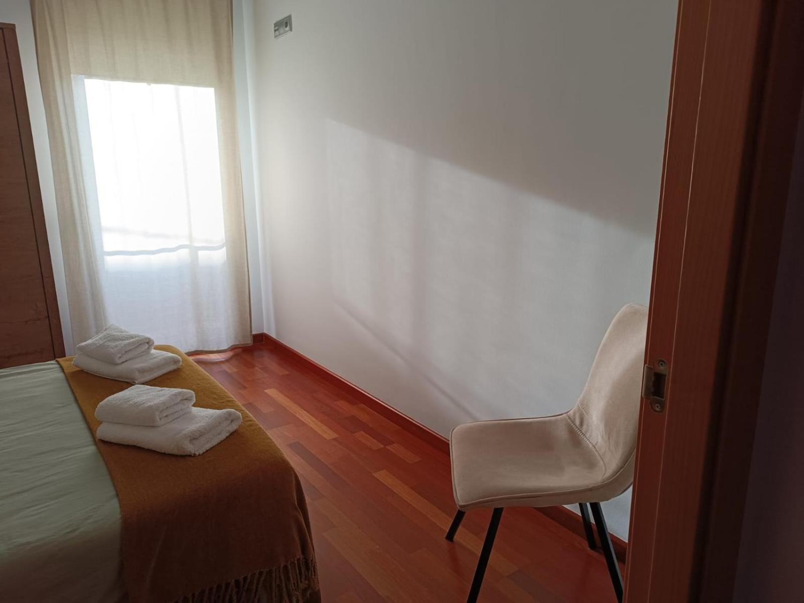 Apartamento Plaza De La Iglesia Deltebre Dış mekan fotoğraf
